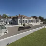 Chateau Prieure Marquet 5* Saint-Martin-du-Bois (Gironde)