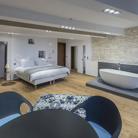 Chateau Prieure Marquet 5*