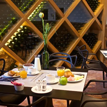 Bed & Breakfast Chateau Prieure Marquet 5*