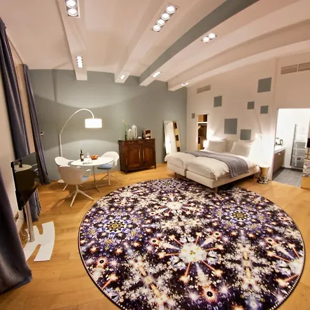 Bed & Breakfast Chateau Prieure Marquet 5*