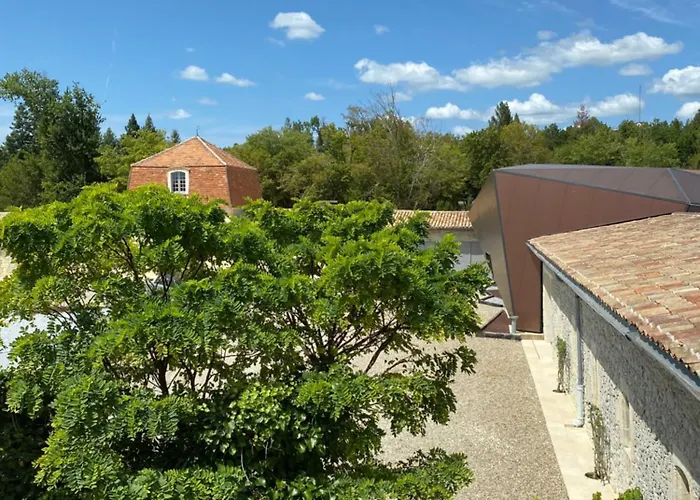 Chateau Prieure Marquet 5* Saint-Martin-du-Bois (Gironde)