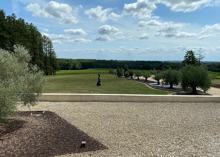 Chateau Prieure Marquet לינה וארוחת בוקר 5*