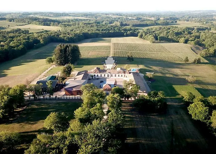 לינה וארוחת בוקר Chateau Prieure Marquet